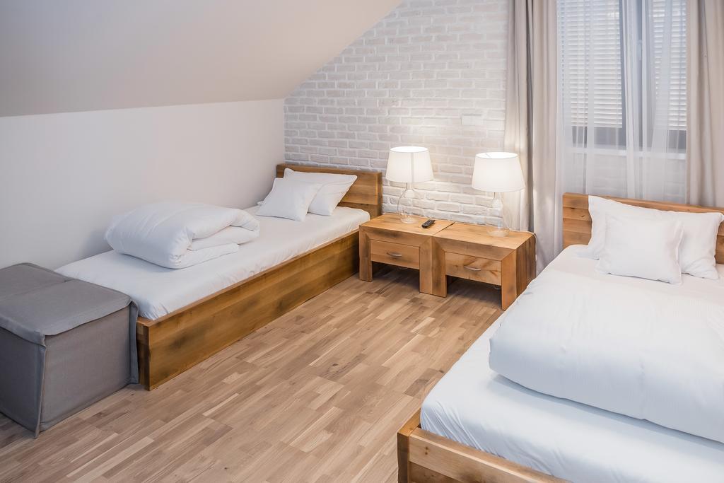 Hotel Naturum Milicz Esterno foto